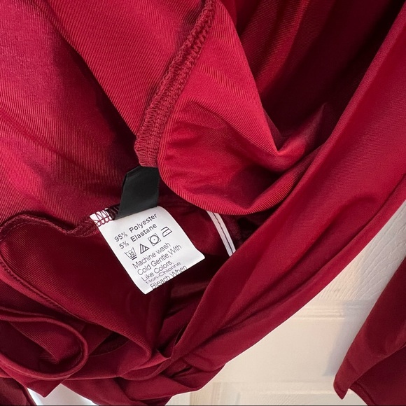 SHEIN Solid Surplice Neck Ruched Bodysuit - Picture 11 of 12